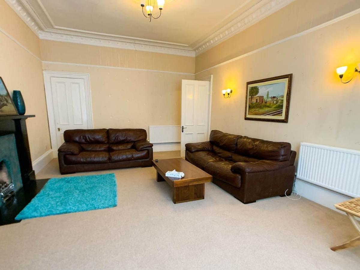 Large Glasgow South Family Home - Free Parking Ngoại thất bức ảnh